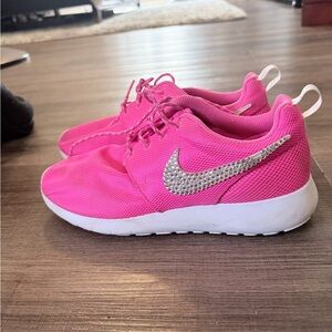 Nike Womens Fuchsia Sneakers with Silver Bedazzled Swoosh